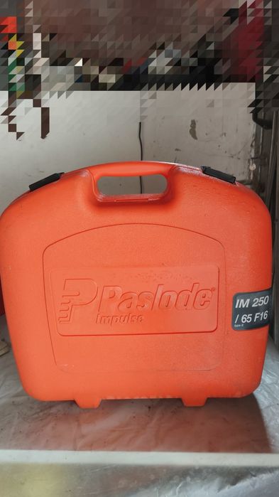 Pregadora a Gás Profissional (Paslode)