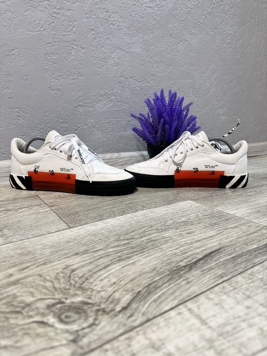 Кросівки Off-White Low Vulcanized