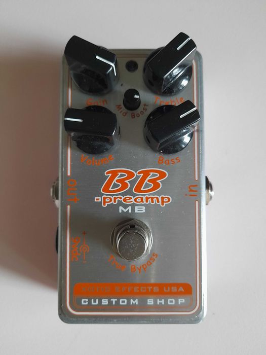 Vários pedais de guitarra /baixo para venda