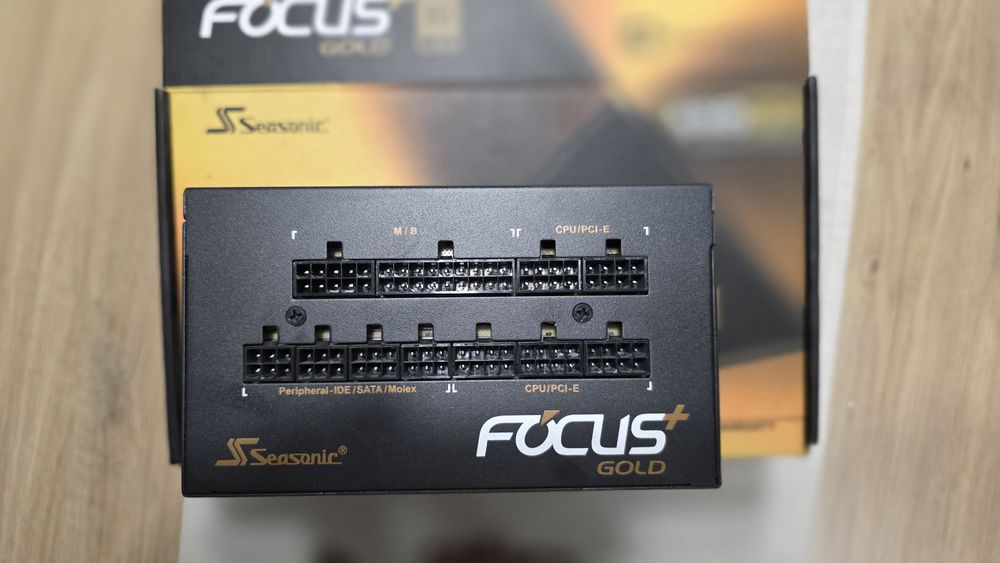 Zasilacz komputerowy Seasonic Focus Plus 650w Gold