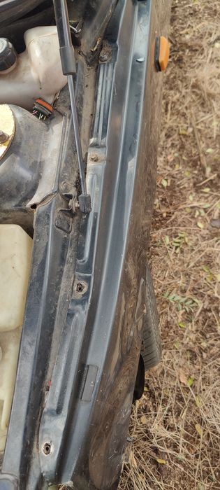 Продам ліве крило ваз 2110 2111 2112