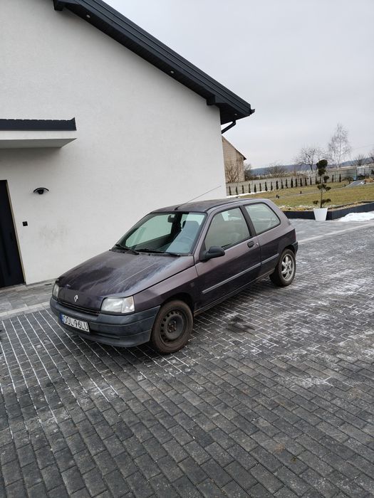 Renault Clio 1,2 benzyna 159 tyś przebiegu