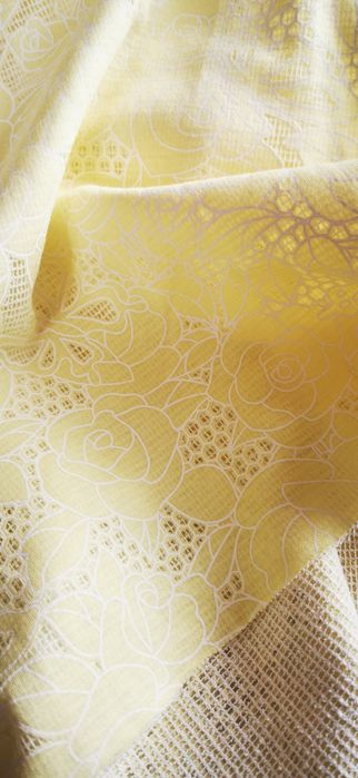 Тканина мереживо на сітці квіти