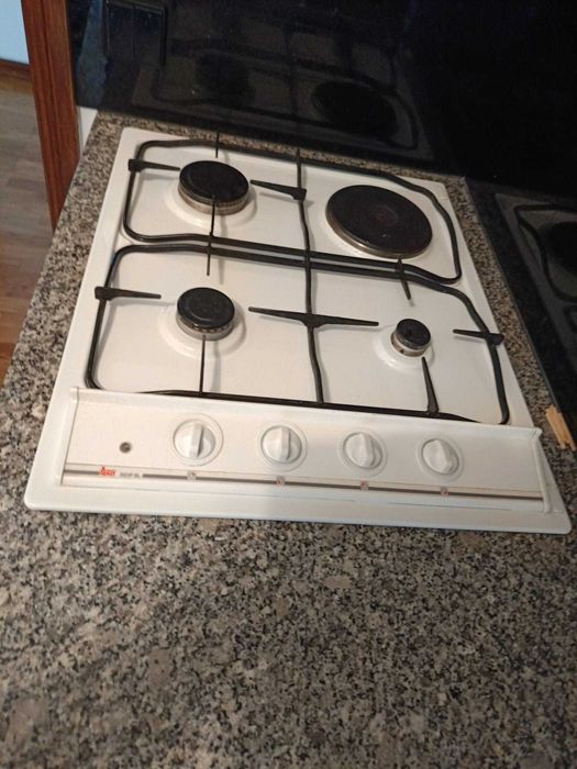 Placa a gás e elétrica