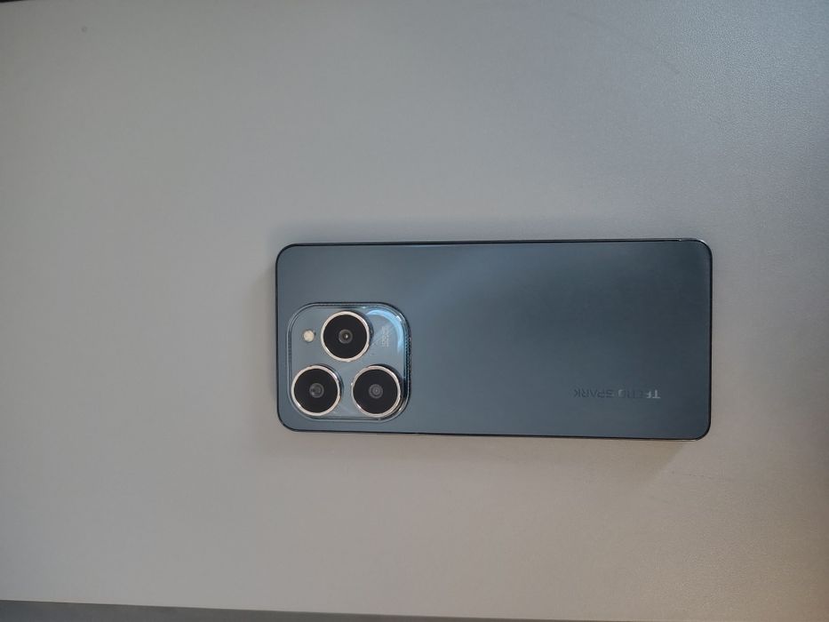 Tecno Spark 20 Pro 8/256Gb