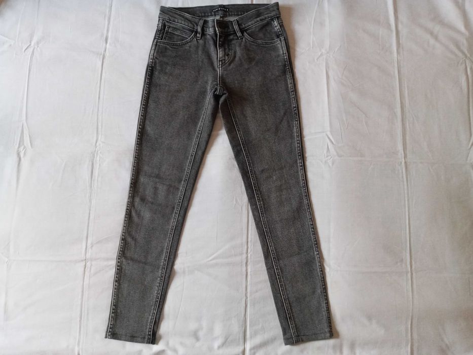 Новые ! Джинсы Levi's Line 8 , размер 25