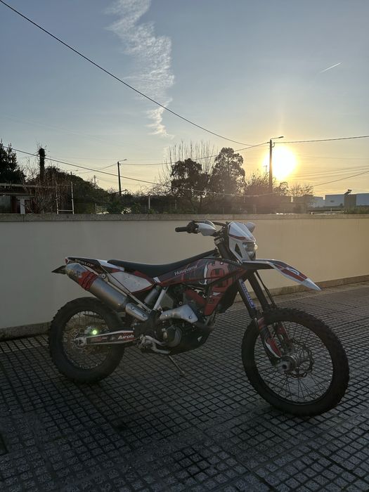 Husqvarna TE449 2011 – Super Rara | Matriculada | Excelente Estado