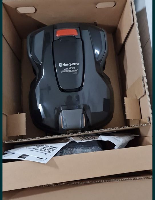 Robot koszący Husqvarna 305  mk2 Montaż cała Polska