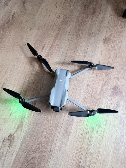 Dji air 3  dron amazon paleta