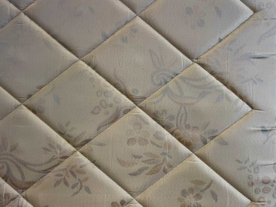 Colchão ortopédico de alta qualidade Somola (183 cm x 98 cm)