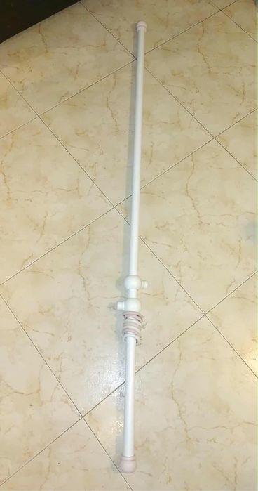 Varão para cortinados de menina
