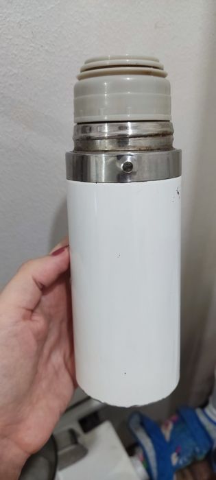 Термос небольшой