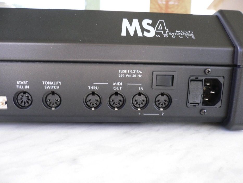 Caixa De Ritmos Solton MS4