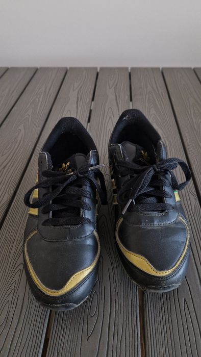Tenis Adidas LA Trainer II, tamanho 40