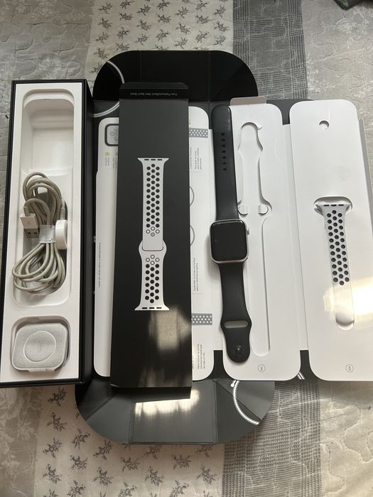 Apple Watch 4 Alu GPS 44 mm