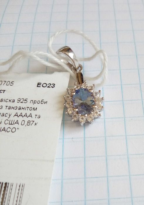Срібна підвіска 925 проби кулон з танзанітом Ман'яра та топазами