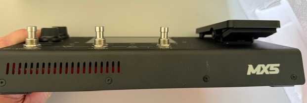 Vendo HeadRush MX5, pedaleira de efeitos e amp modeler para guitarra