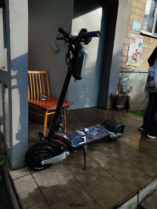 Електросамокат like Bike titan