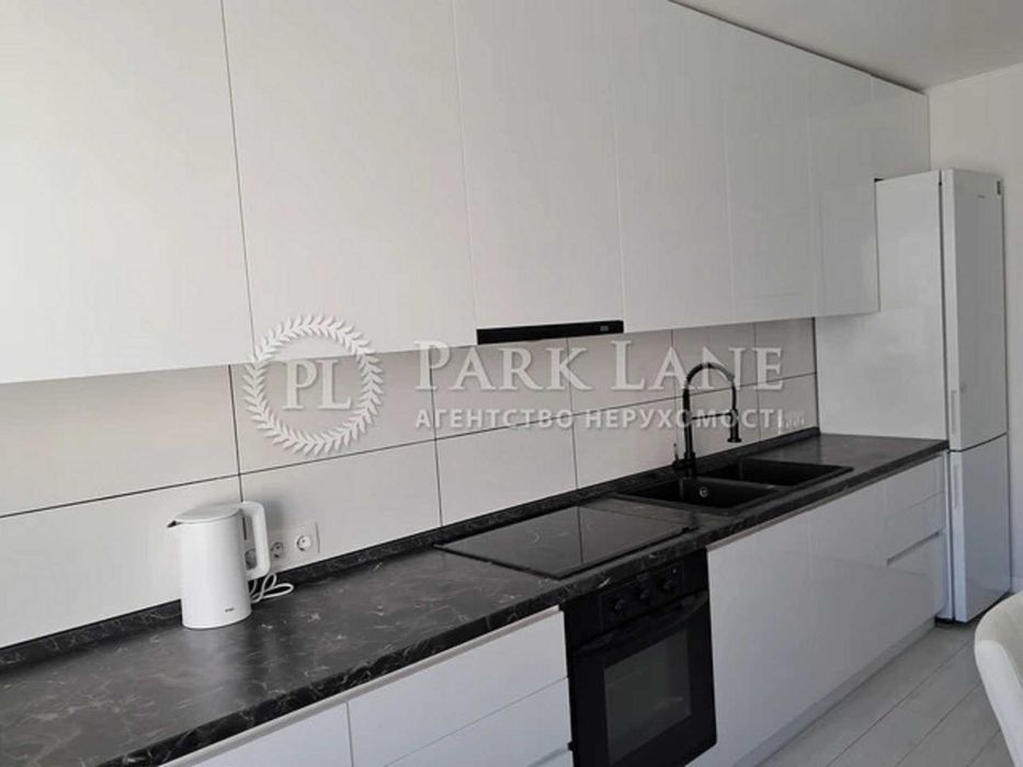 1 кімнатна пр.Бажана 24/1