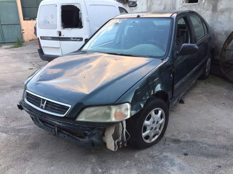 Para peças RENAULT 19 cilindrada 1.4 de 1998 boa mecânica vários carro