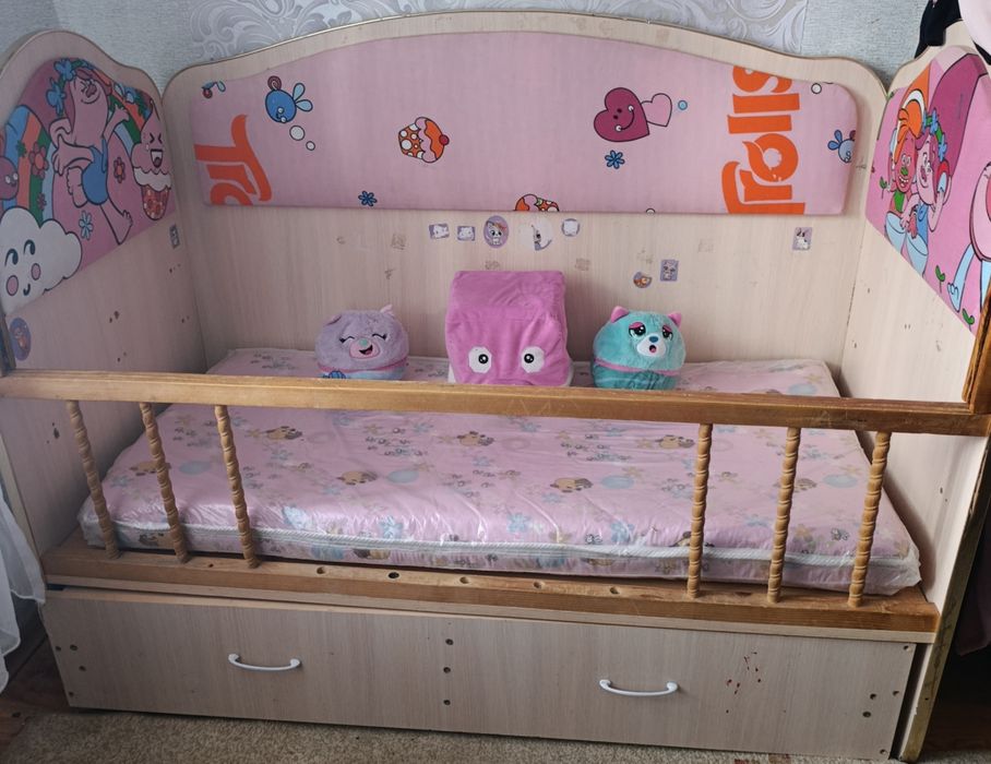 Ліжечко дитяче для принцеси
