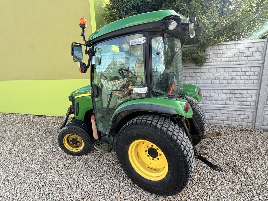John Deere 3720 Serwis do Końca 2011 Rok Dowód rejestracyjny Oryginał