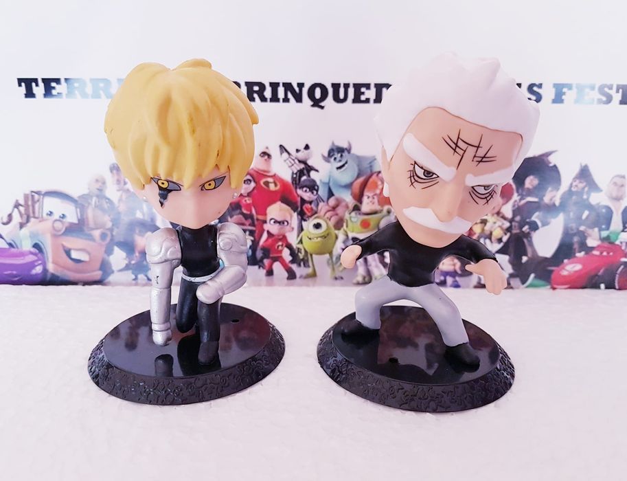Conjunto 6 ocs One-Punch Man (Portes Incluidos)