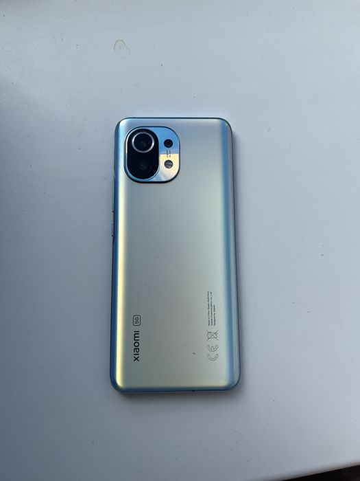 Xiaomi Mi 11 8+4/256 gb