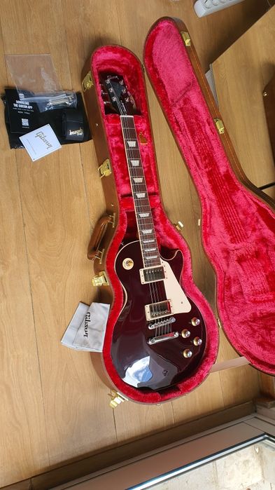 Gibson Les Paul Standard '60s Figured Top Translucent Oxblood