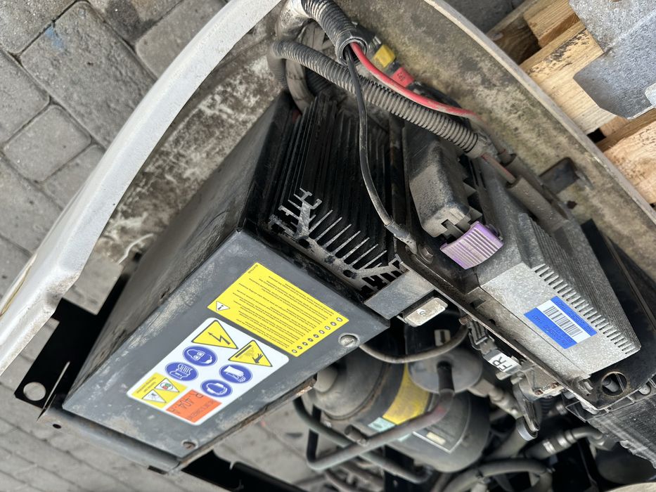 Холодильна рефрежираторна установка CARRIER XARIOS 300 2016 р