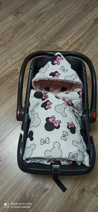 Nowy ocieplacz otulacz śpiworek rożek do fotelika nosidełka