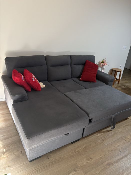 Sofa cama com arrumos
