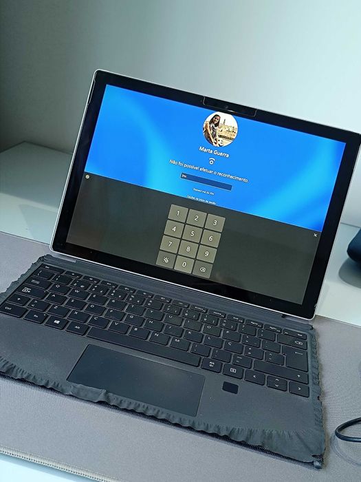 Microsoft Surface Pro 7