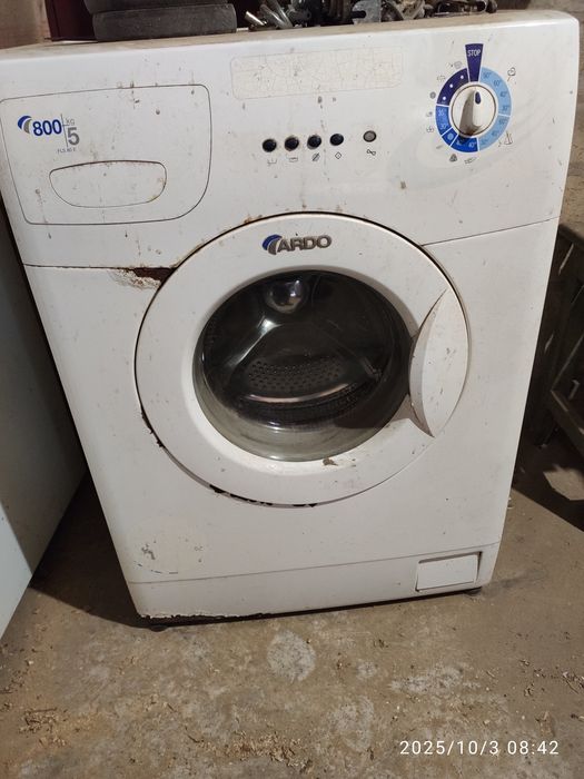 Стиральная машина на запчасти .