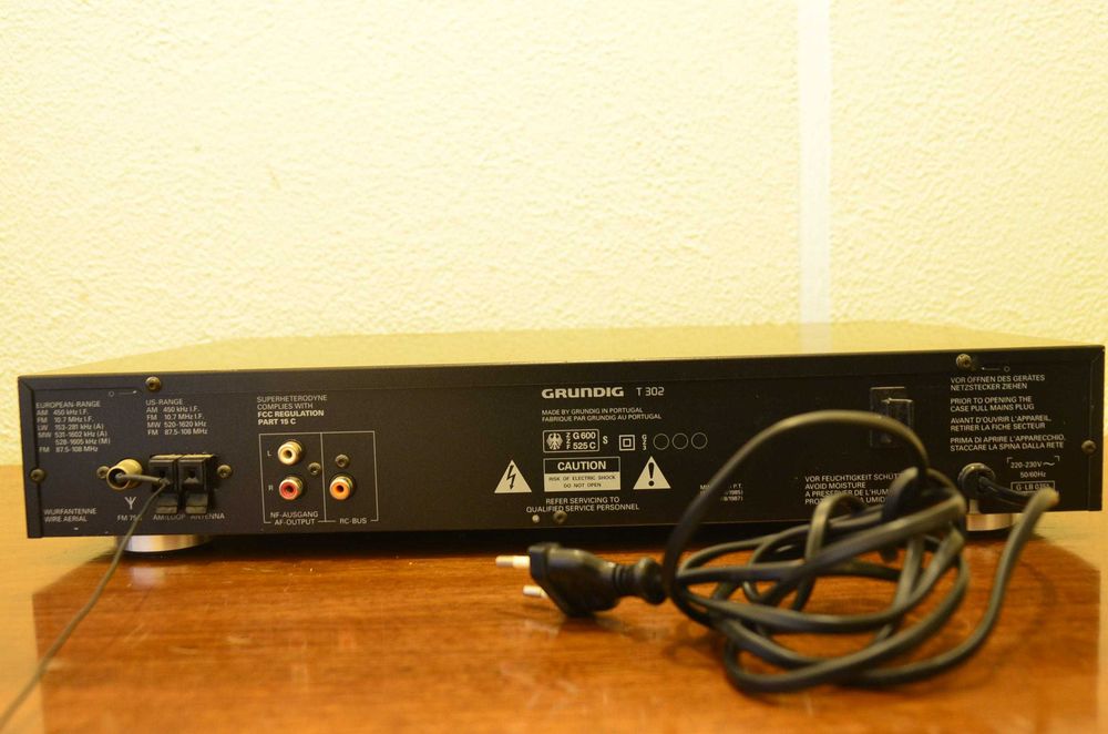Rádio Grundig T 302