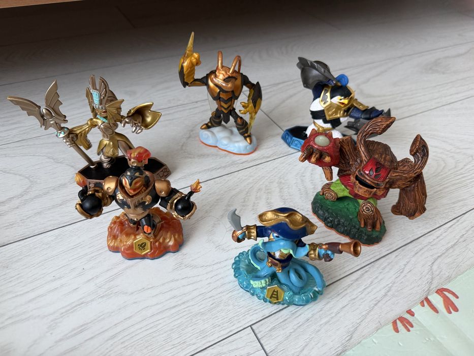 Skylanders фігурки