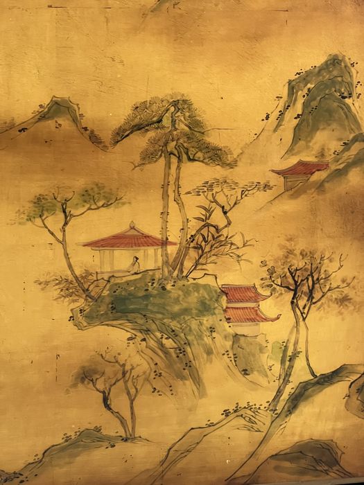 Вінтажна шафа в стилі Шинуазрі