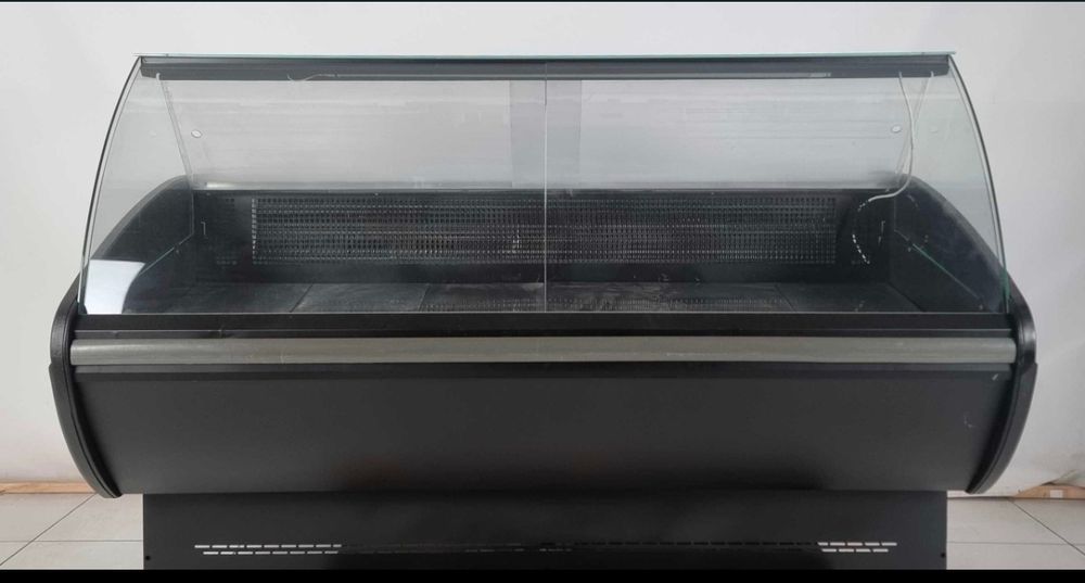 Холодильна вітрина  Кароліна 1600мм, Технохолод