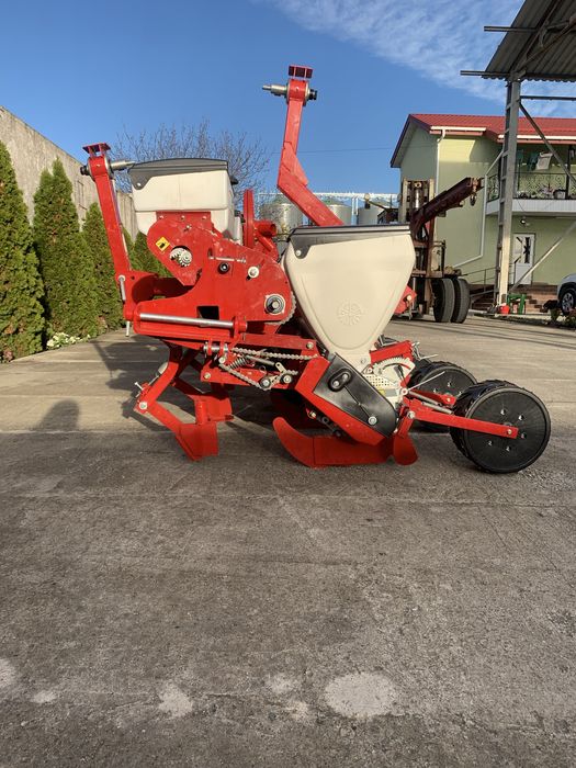 Сівалка соняшникова УПС 8 СУ-8 ст супн Сівалка кукурудзяна