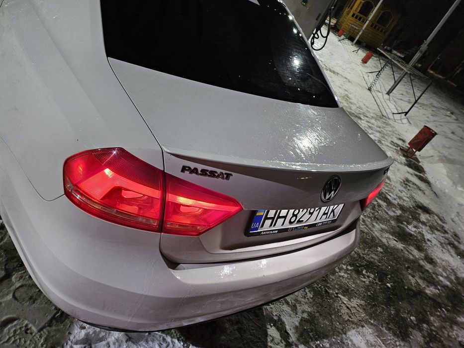 VOLKSWAGEN B7  продам.