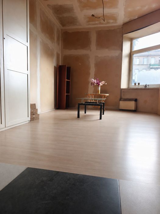 Mieszkanie do remontu 39,10 M2 ul Złota