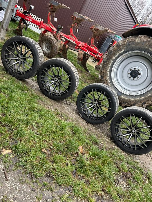 Felgi seventy9 z oponami letnimi 235/45R18