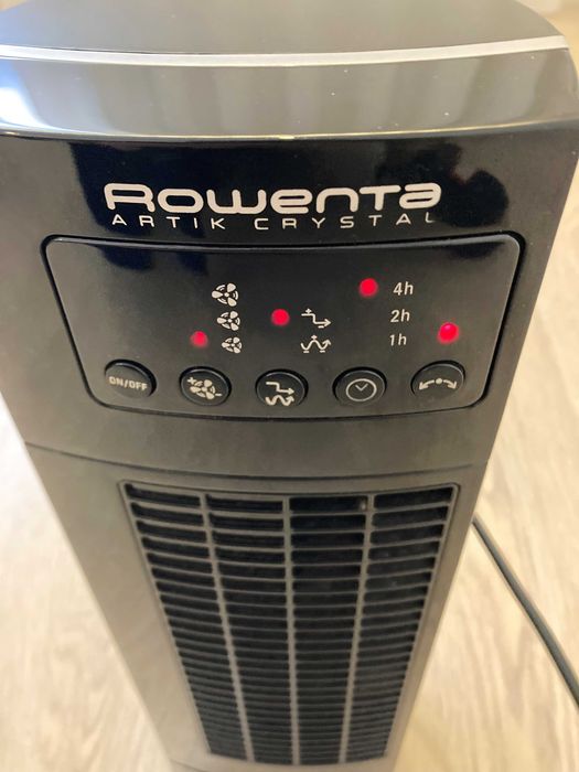 Coluna de Ar ROWENTA VU9050F0 (como nova)