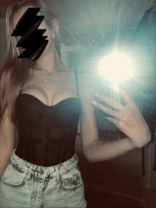 Корсет вищої якості, новий