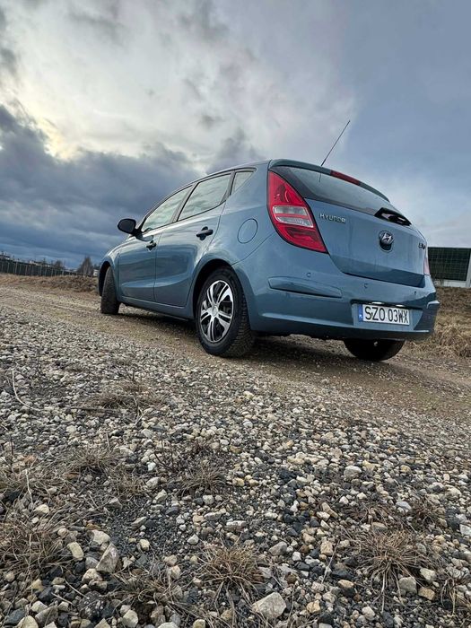 Hyundai i30 1.4 Benzyna 2009r – Sprawny, klimatyzacja, zadbany