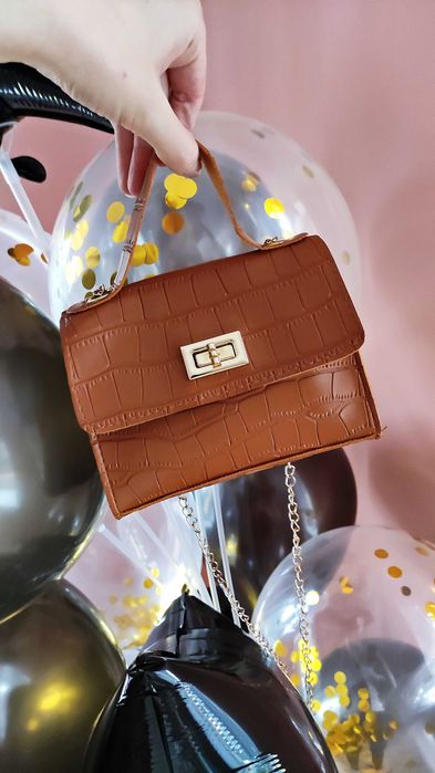 Torebka damska listonoszka na ramię brązowa #retro – Prezent na Święta