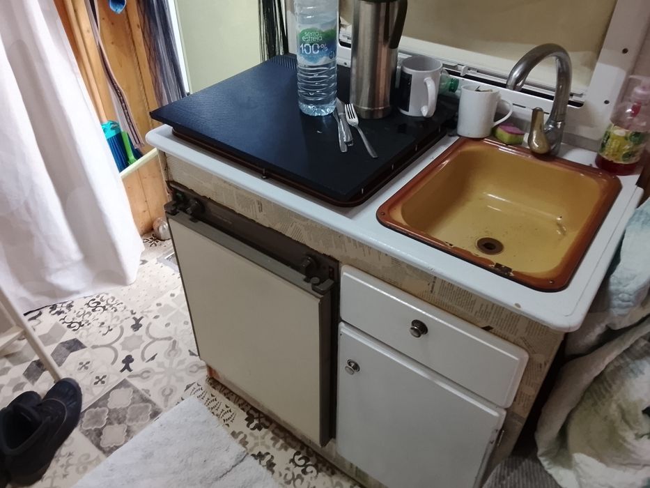 Autocaravana em belas condições