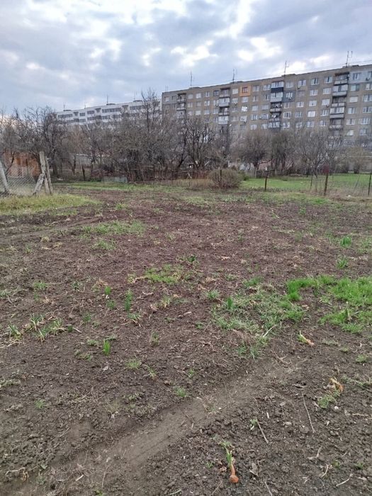 Продається земельна ділянка під забудову