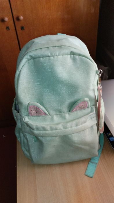 Продам шкільний рюкзак