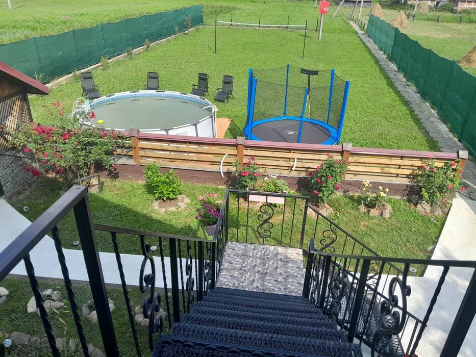 Здається приватна садиба з басейном +чан(Тухля)